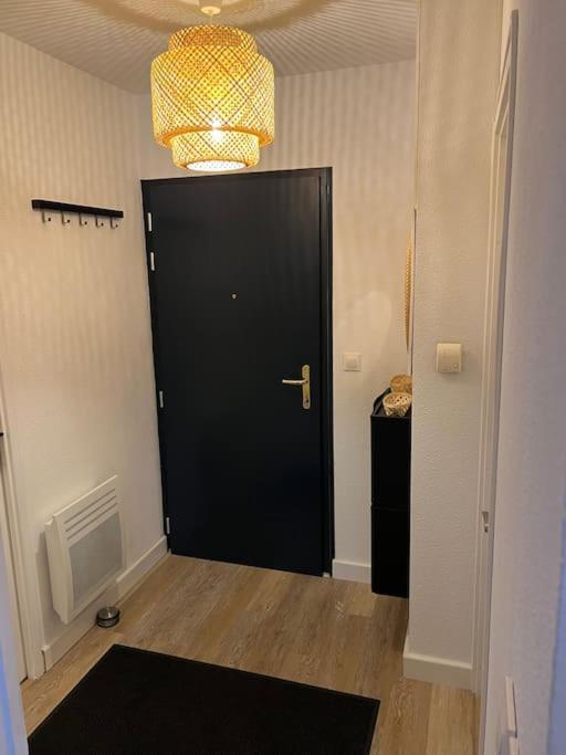 Studio Confortable Aux Portes De Bordeaux Et Medoc Ludon-Médoc Eksteriør billede